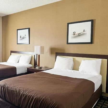 Fairbridge Inn & Suites Batavia-Darien Amusement Park Esterno foto