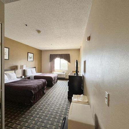 Fairbridge Inn & Suites Batavia-Darien Amusement Park Esterno foto