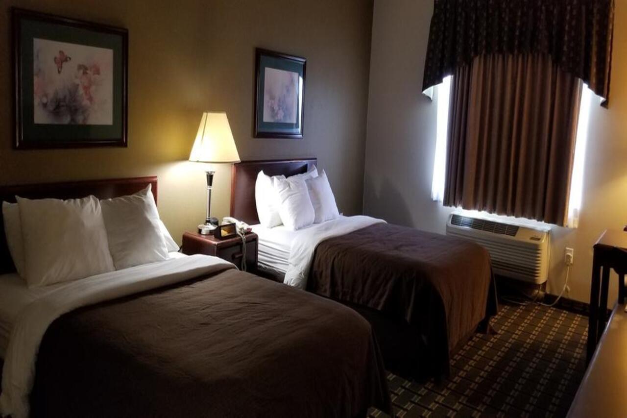 Fairbridge Inn & Suites Batavia-Darien Amusement Park Esterno foto