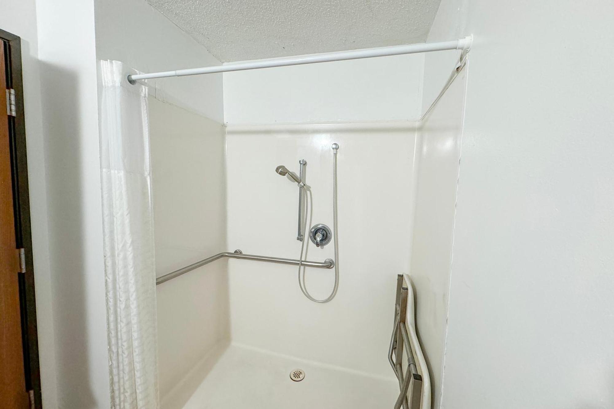 Fairbridge Inn & Suites Batavia-Darien Amusement Park Esterno foto