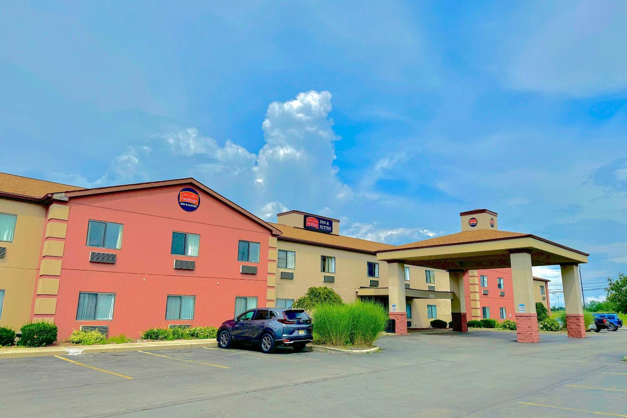 Fairbridge Inn & Suites Batavia-Darien Amusement Park Esterno foto