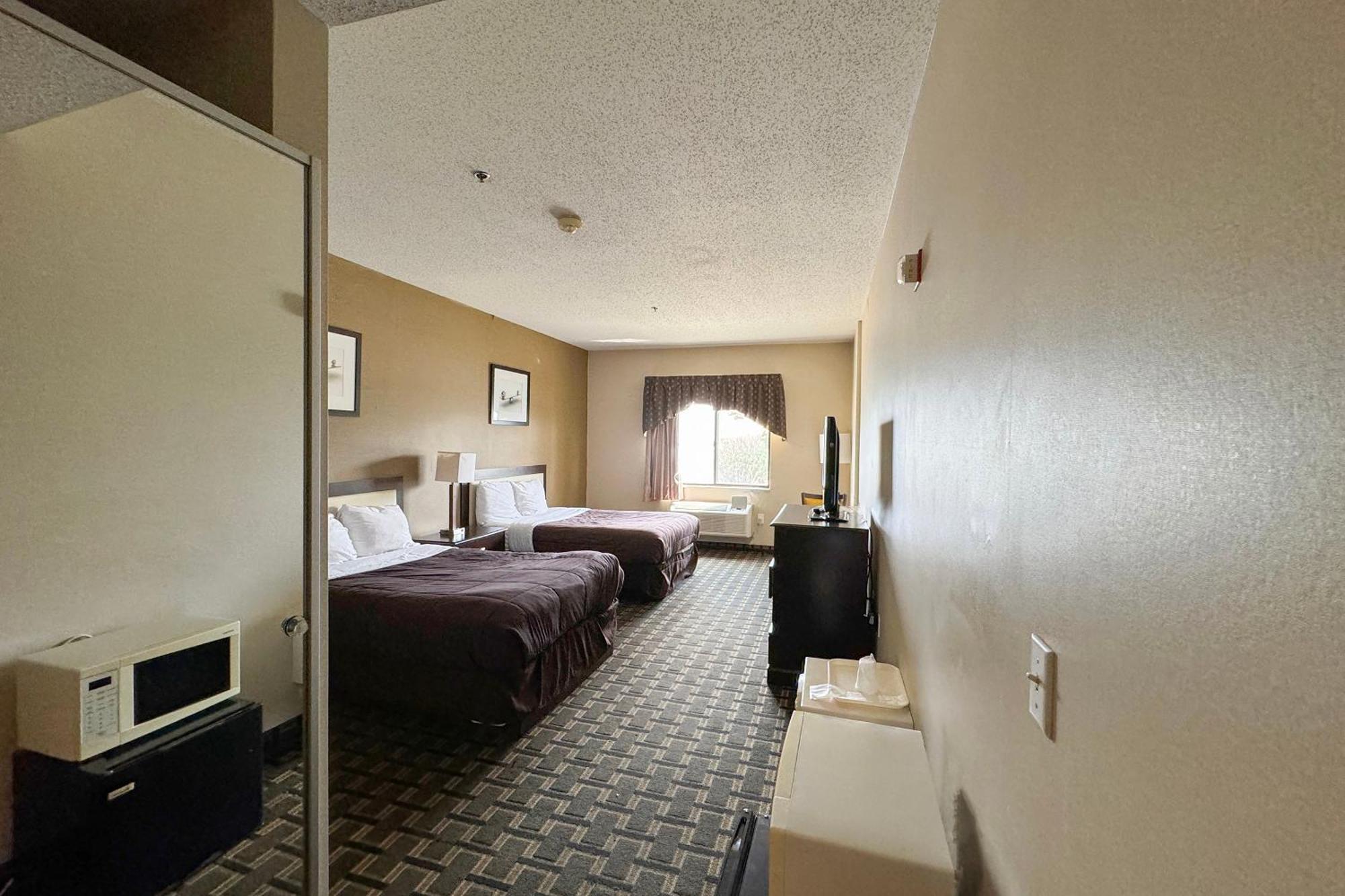 Fairbridge Inn & Suites Batavia-Darien Amusement Park Esterno foto